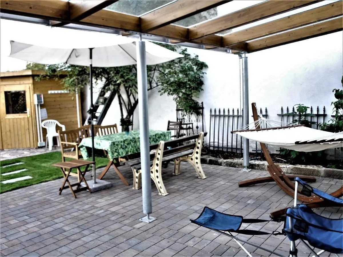Apartment Ferienhaus Kimmelsbacher Hof - Sauna & Naturpool Bundorf Germany